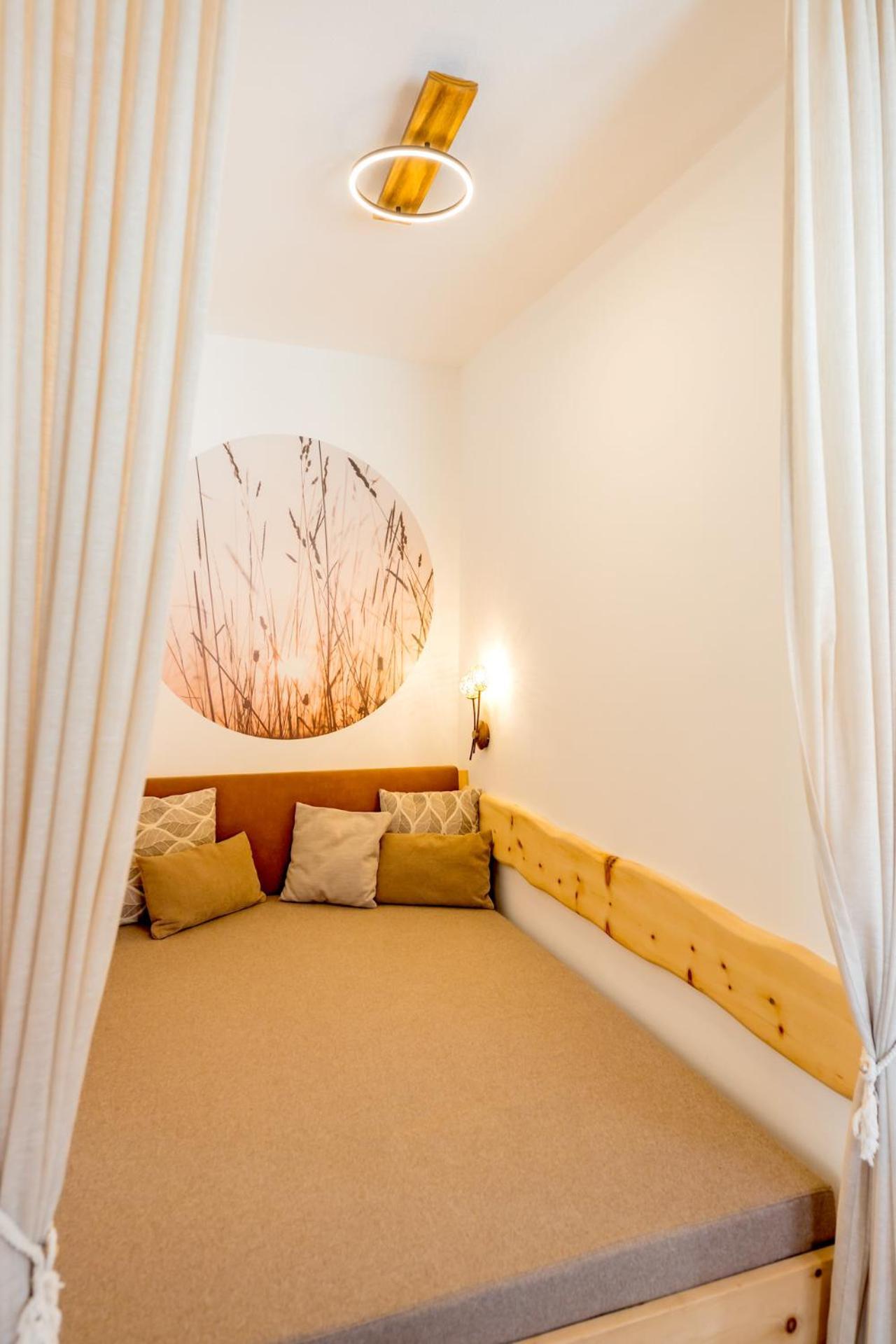 Winzerhof Lentsch Appartement Jois Buitenkant foto